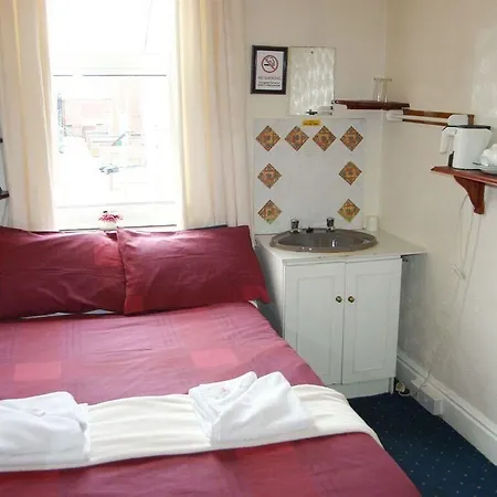 Clarron House Hotel-3