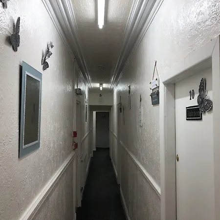 The Butterfly Hotel (Adults Only)-3