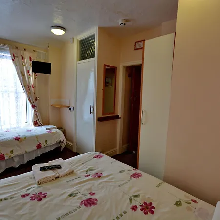 Shazron Hotel-2