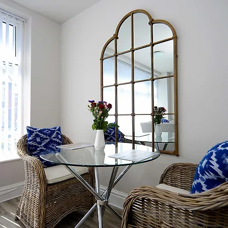 Twelve Apartments-2