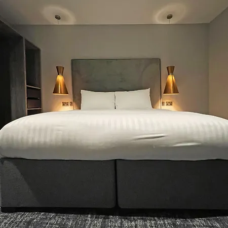1820 Boutique Rooms & Suites-3