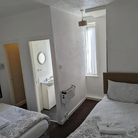 Fern Villa Hotel - Albert Road-3