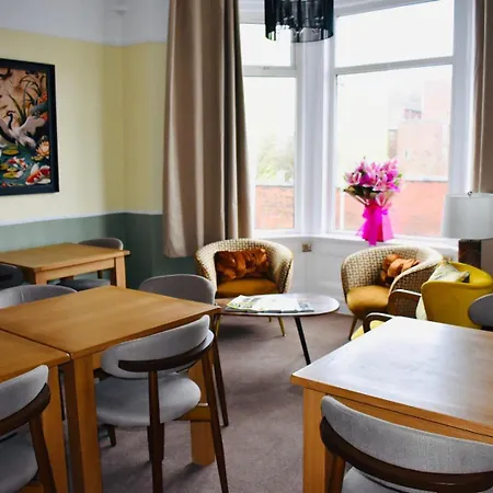 The Franklyn Hotel B&B-2
