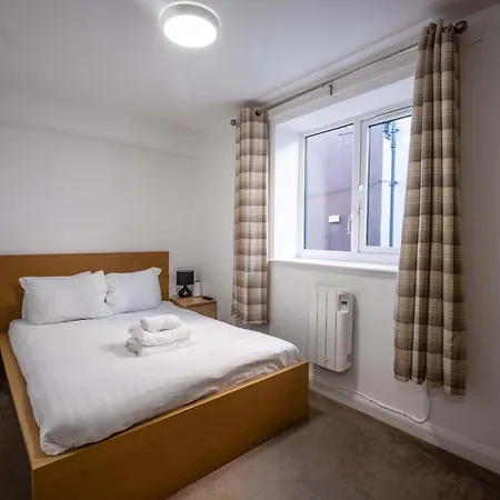 Morecambe Rooms-2