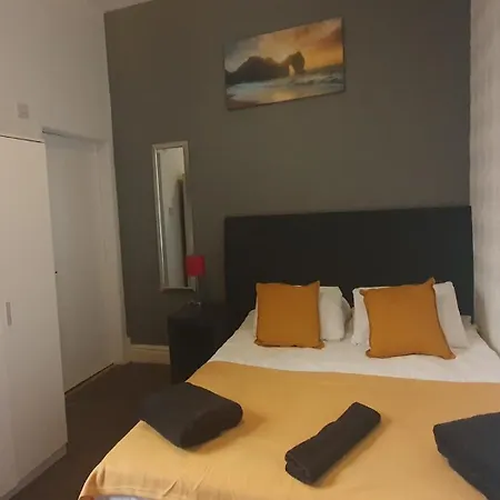 Las Palmas Hotel By The Sea-3