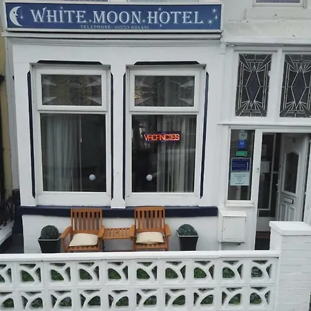 White Moon Hotel-2
