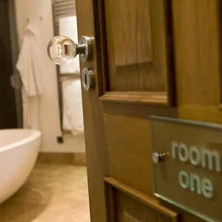 The Rooms Lytham-2