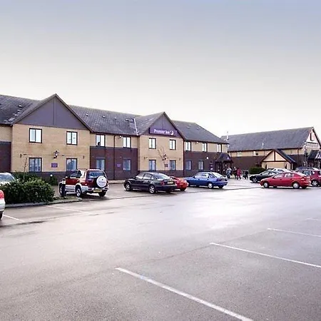 Premier Inn Blackpool Airport-3