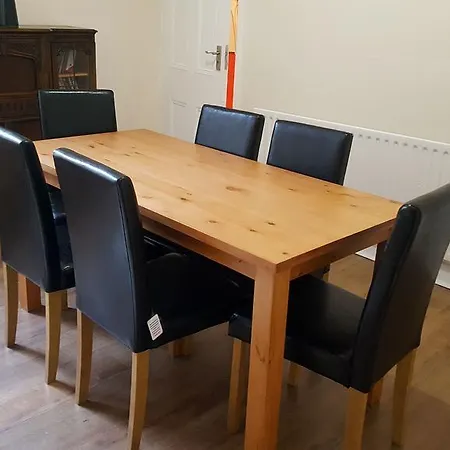 Blackpoolholidaylets Charles Street-2