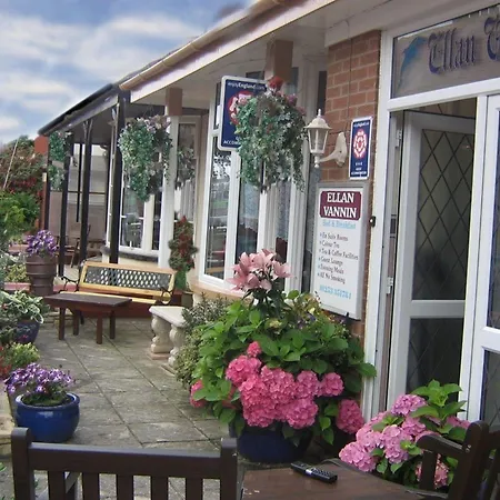 Ellan Vannin Guest House-3