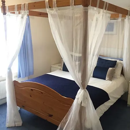 Marlow Lodge-3