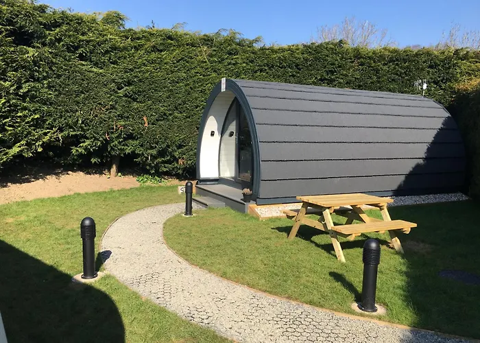 Pet friendly Low Greenlands Holiday Park - Luxury House & Luxury Glamping Pods Lancaster
