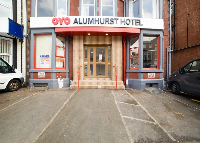 Alumhurst Hotel Blackpool
