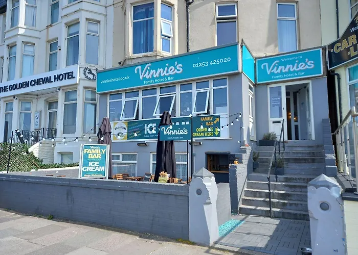 Vinnie'S Family Hotel Blackpool