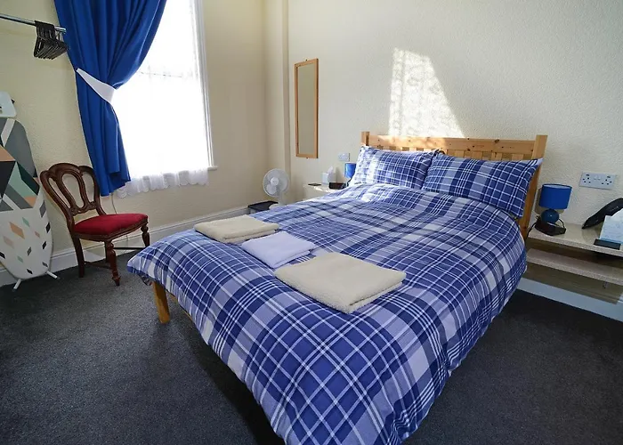 Lynmoore Guest House Blackpool