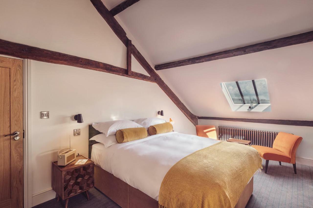 The New Inn Carnforth: 5 star Hotel with a Minimum Price 118£| UPDATED ...